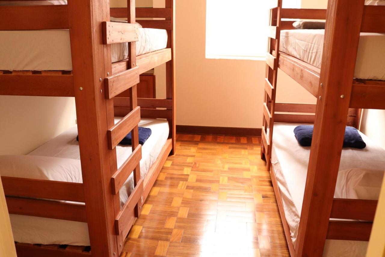 Nuh Hostel - Lourdes ベロ・オリゾンテ エクステリア 写真