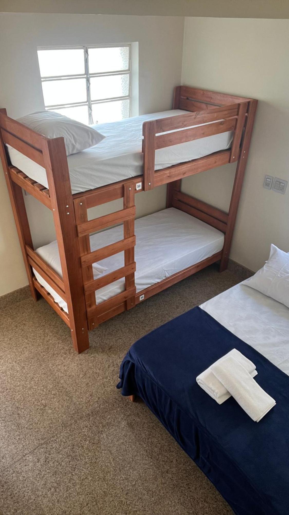 Nuh Hostel - Lourdes ベロ・オリゾンテ エクステリア 写真